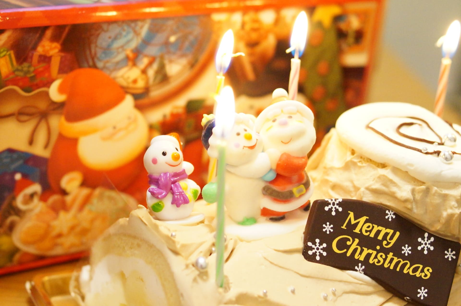 サンタと雪だるまのクリスマスケーキ